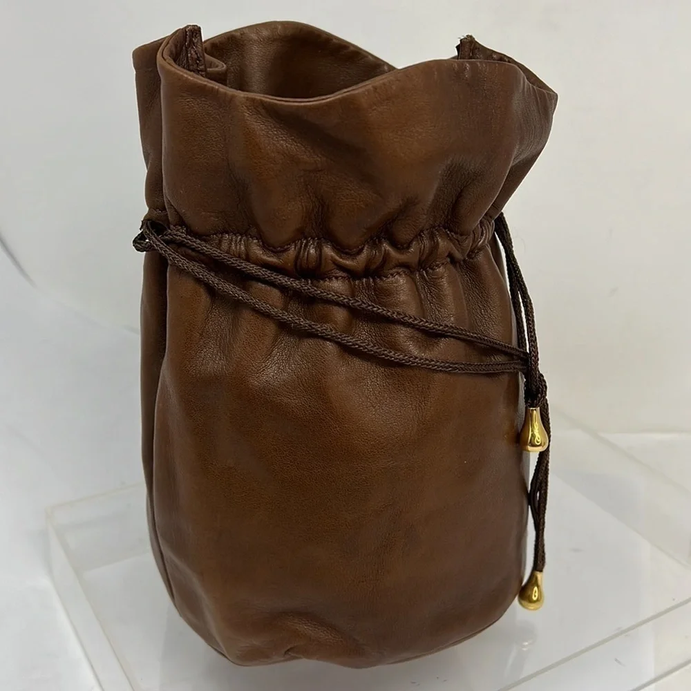 Gucci Leather Cinch Small Bucket Bag Purse - Picture 4 of 12